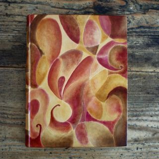 The longest part is not the actual production of the journal, but finding the time to photograph it. 🙂 Finally! A new...